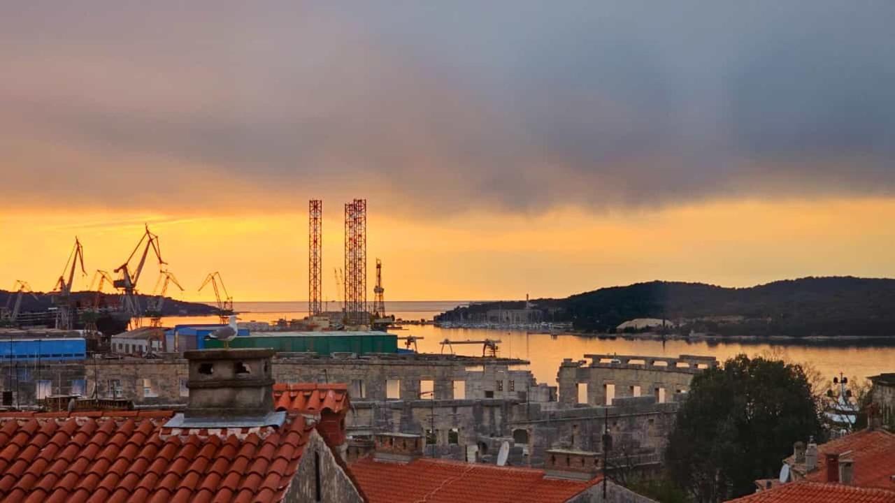 Arena Sunset, Sea Coloseum View, 2 Rooms Free Parking PUY 외부 사진