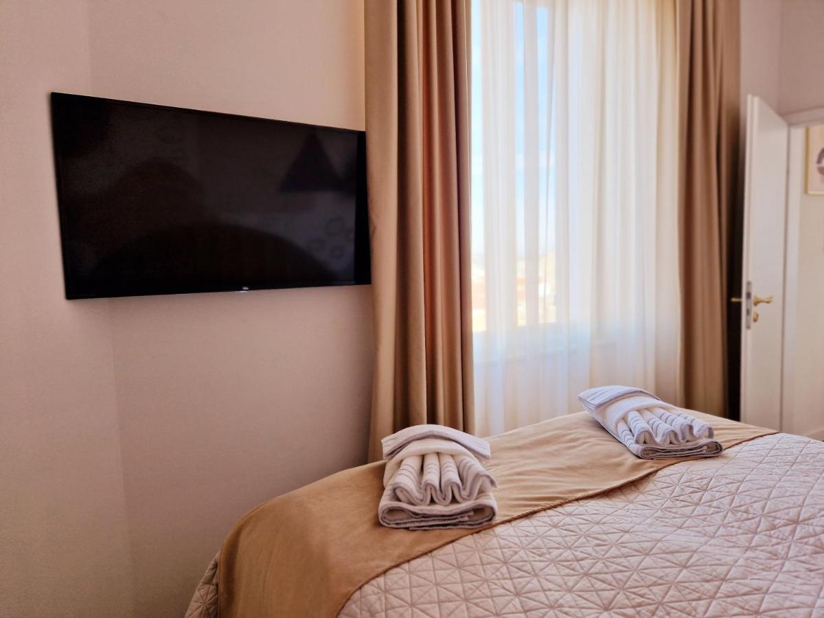 Arena Sunset, Sea Coloseum View, 2 Rooms Free Parking PUY 외부 사진